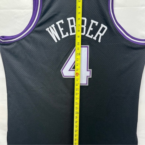 Mitchell & Ness Hardwood Classics Chris Webber Sacramento Kings Jersey - Picture 6 of 7